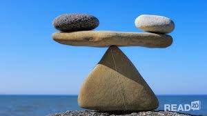 LƯƠNG TÂM tru vung giua doi