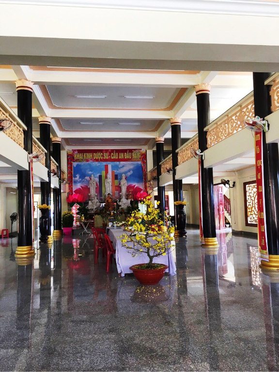 ĐÊM GIAO THỪA VÀ NGÀY MÙNG MỘT TẾT TẠI CHÙA HUỆ MINH