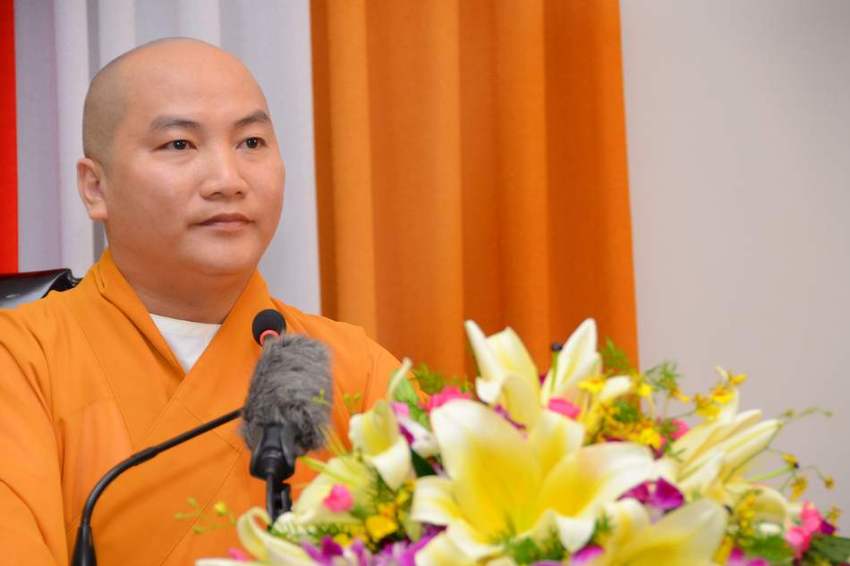 CHỮ TÂM KIA MỚI BẰNG BA CHỮ TÀI – THẦY THÍCH PHƯỚC TIẾN thay thich phuoc tien 02