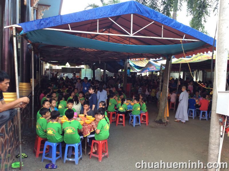 Không Có Tâm Từ