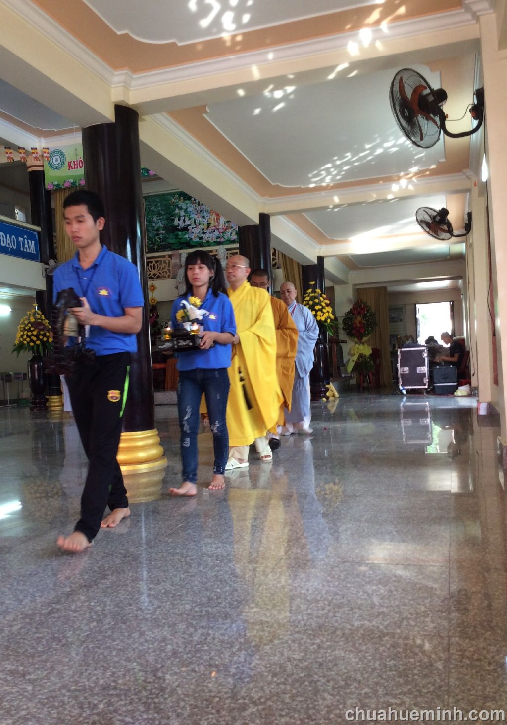 Trì Chú & Tụng Kinh Trong Hoàn Cảnh Chưa Ăn Chay Trường