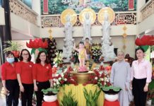 Khoá lễ Tắm Phật PL 2565 – 2021 và phát quà cho các gia đình khó khăn